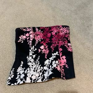 White House Black Market white and pink corset